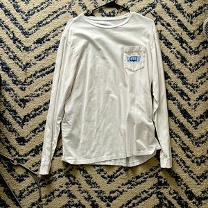 A white long sleeve vineyard vines tshirt